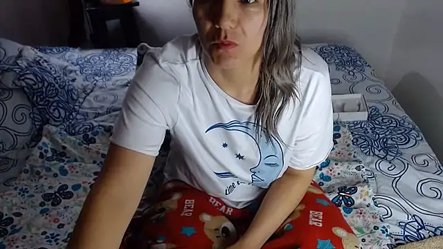 Chat XXX en directo de Chantal_hott