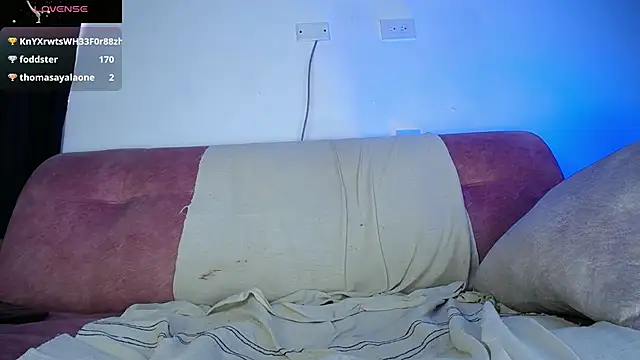 Palo_santo Adlı Modelin Canlı XXX Sohbeti