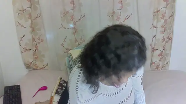 Chat XXX ao vivo de DIRTIENASTY