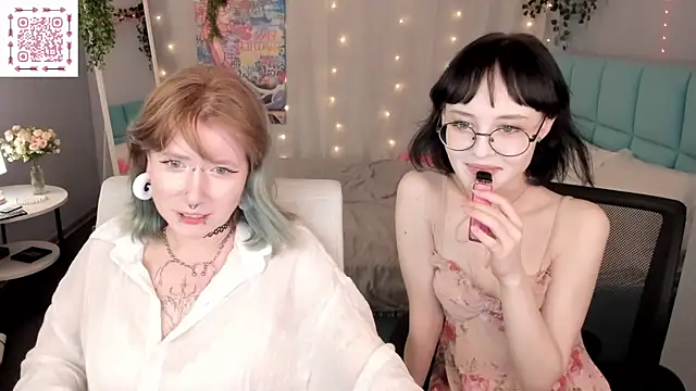 XXX chat uživo modela Elira_Vane
