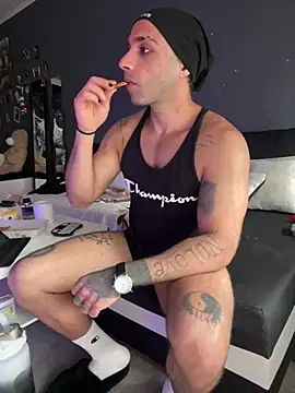 Mohdollmen Live XXX-Chat