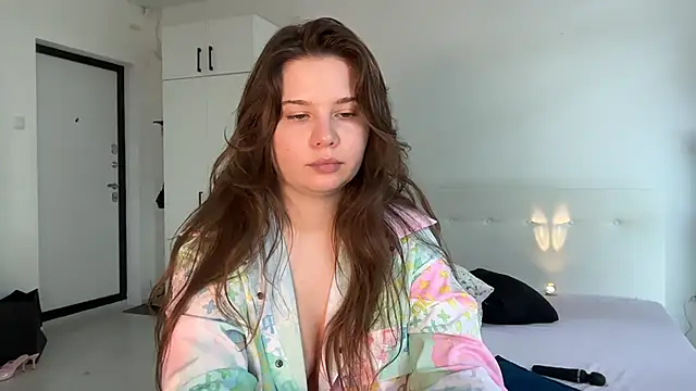 PonyChika élő XXX-chatje