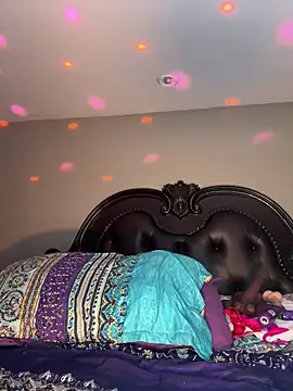 RenaThickAss' Webcam Show