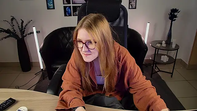 lanafitch – Naživo XXX chat