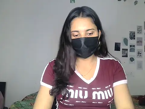 priyanks_sharma37 élő XXX-chatje
