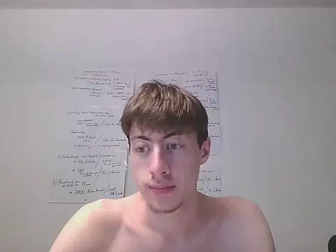 Chatroom XXX en direct de VelvetRagottiOG