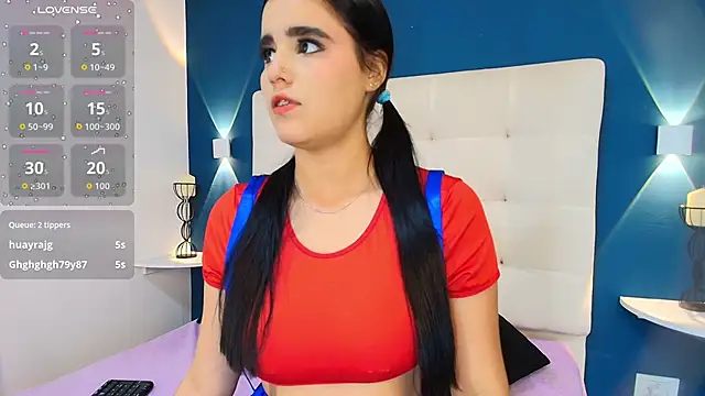 Chat XXX en directo de MiaaCarter_