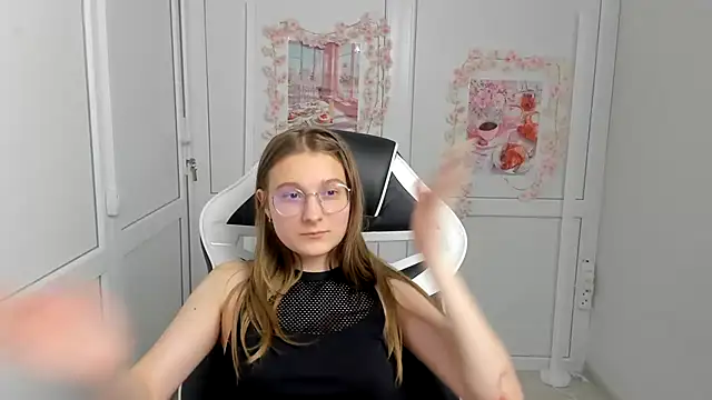 Mia_kristal Chat XXX in diretta