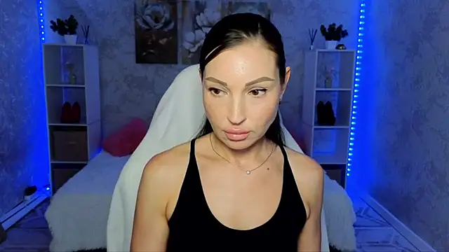 NikoleMills Chat XXX in diretta