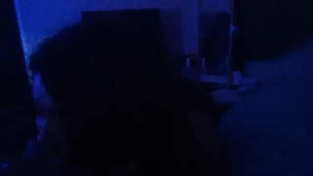 1n0nlythroat Chat XXX in diretta