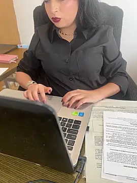 Noire_Mistress élő XXX-chatje