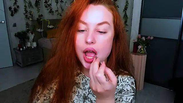 AirySilhouette élő XXX-chatje