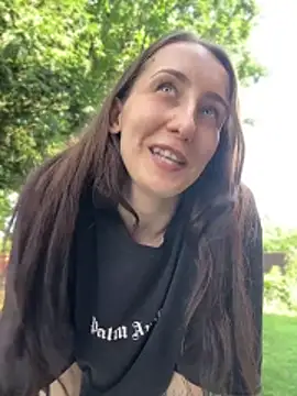 FlexibleDoll_ élő XXX-chatje