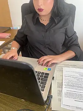 Noire_Mistress élő XXX-chatje