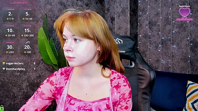 Monica_Alvarez élő XXX-chatje