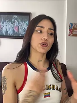 ananya_sex1 élő XXX-chatje