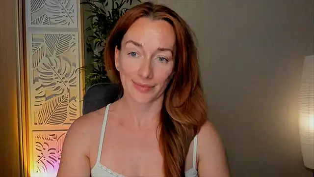 RebeccaMartinez Chat XXX in diretta