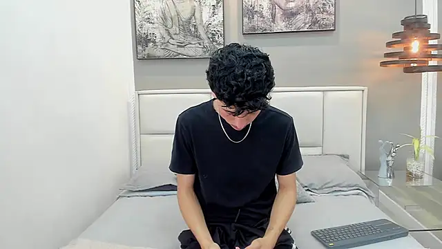 thom_ames Live XXX Chat