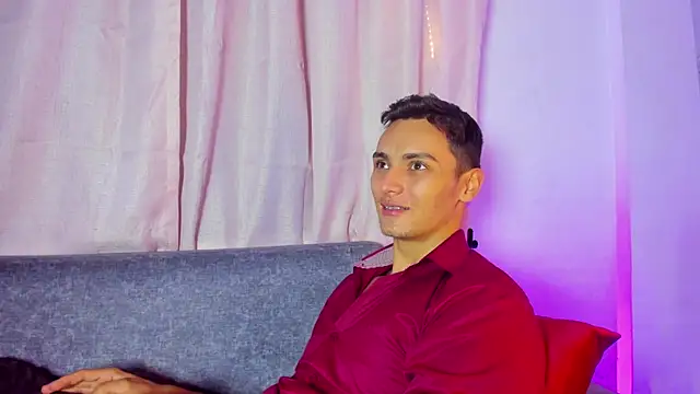 andrewevans46 Live XXX Chat