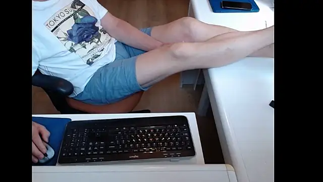 dutchpornking's Live XXX Chat