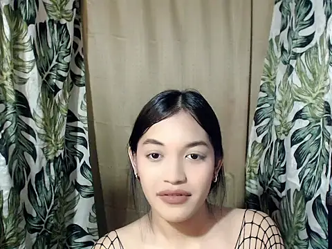 itsme_gwen Adlı Modelin Canlı XXX Sohbeti