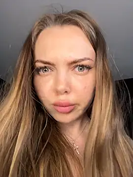 Živý XXX chat SinCityDoll