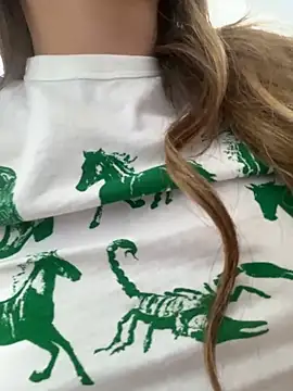 XXX chat uživo modela TheCinderella