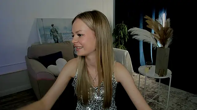 MidnighteAura's Live XXX Chat