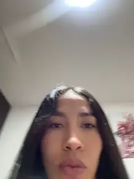 Sembang XXX Secara Langsung JuliaaVega
