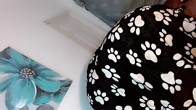 צ'אט XXX בשידור חי של susej_bigblackcock