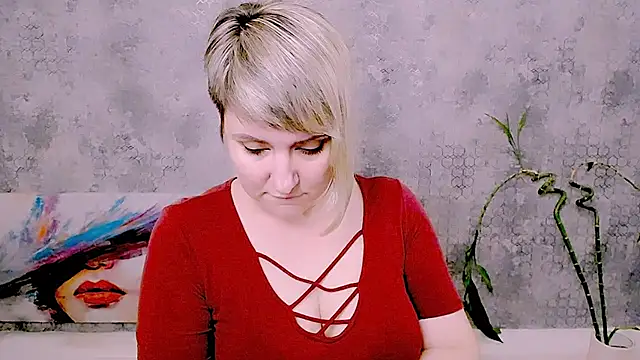 Djullia Chat XXX in diretta