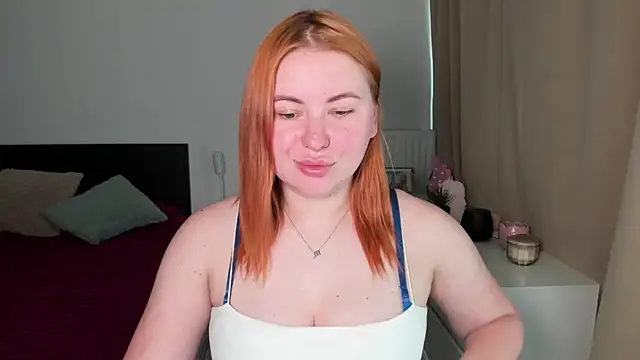 Онлайн чат XXX LAYLAxSTAR