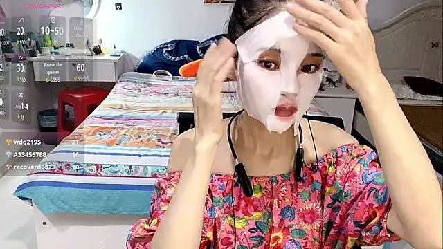 miaomiao-99's Live XXX Chat