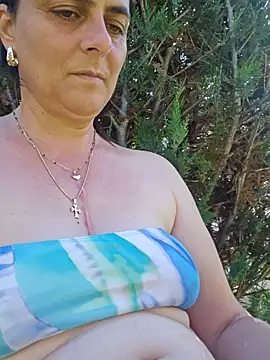 IsabelleCraft XXX чат на живо
