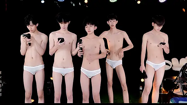 EXO-ONE live XXX chat