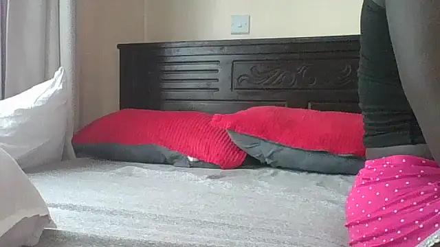 Huge_Bootybae Chat XXX in diretta