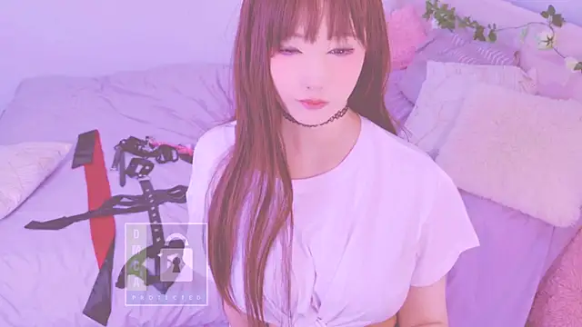 Chat +18 de LongoriaEva ao vivo