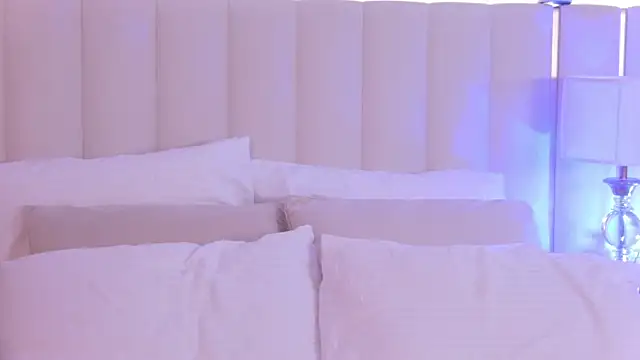LisaDeviss Chat XXX in diretta
