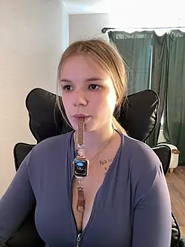 Chat +18 de KimEvanss ao vivo