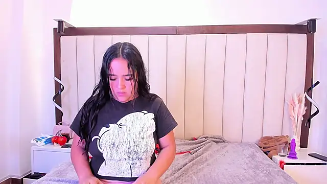 Funny_girlss' Webcam Show