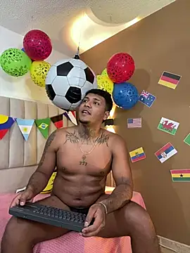 Chatroom XXX en direct de Axell_king07