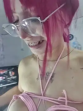 Kitty_Melodi Chat XXX in diretta
