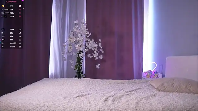FancyEsten élő XXX-chatje