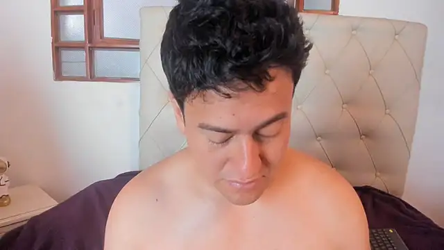 oliver_price1's Live XXX Chat