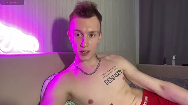 Travis_Gracile Webcam-Show