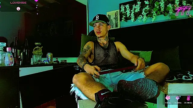 Czat XXX na żywo – HannibalLester