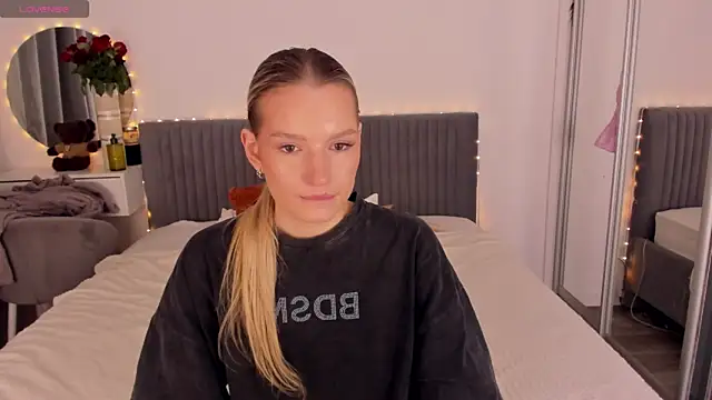 CassieRayss' Live XXX Chat