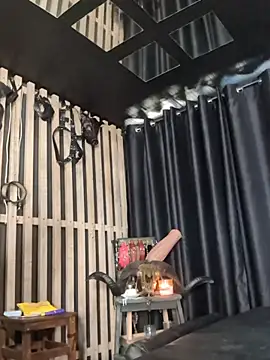 XXX chat uživo modela DarkDea