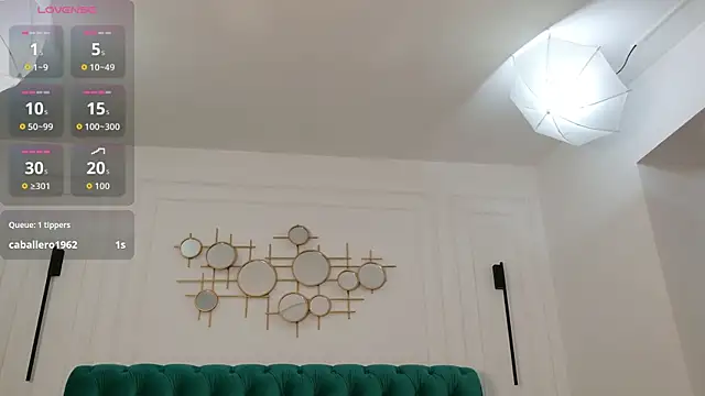 IrisLayne élő XXX-chatje