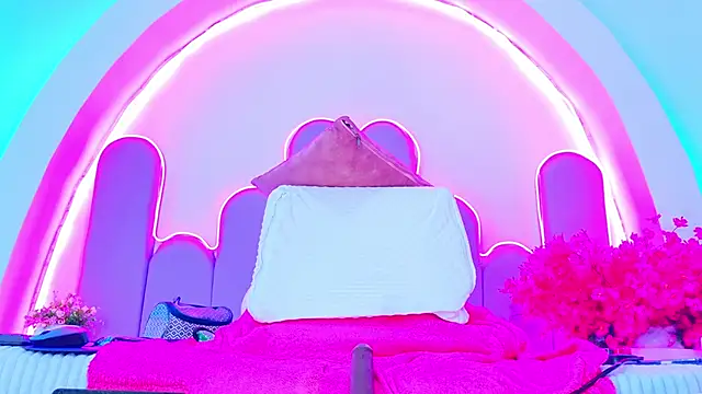 Chatroom XXX en direct de NathaxaLeans